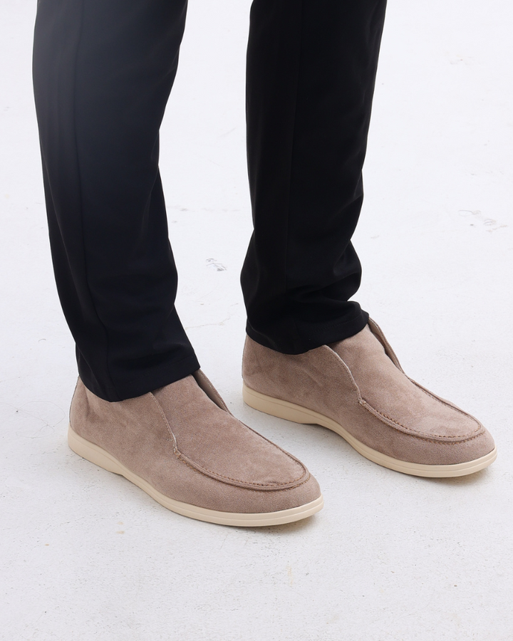 Męskie Zamszowe Mokasyny Slip-On Średnie Z Konstrastową Podeszwą