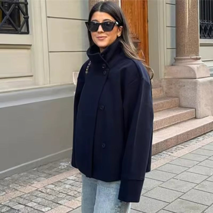 Króka kurtka damska z wysokim kołnierzem – Asymetryczna warstwa z guzikami do smart casual