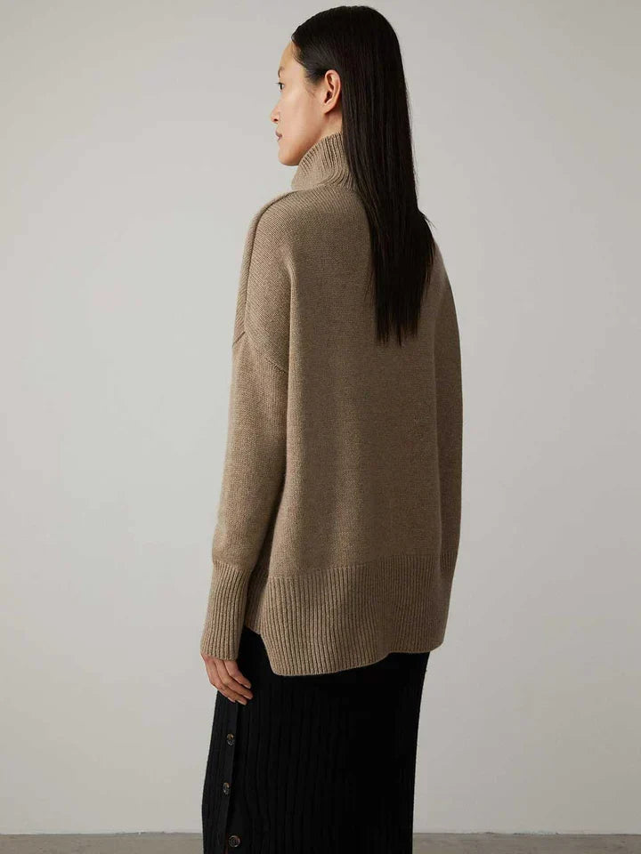 Damski sweter z mieszanki kaszmiru z golfem – miękki materiał na jesień i zimę