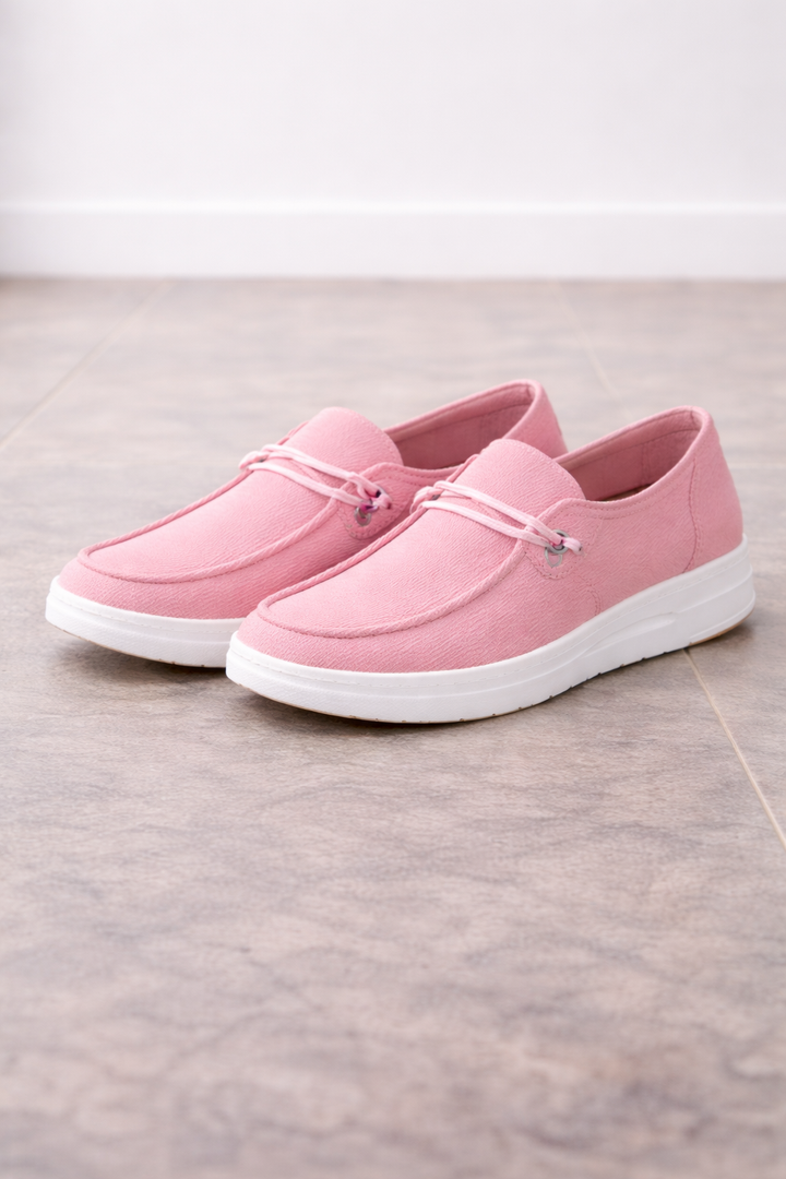Damskie Mokasyny na Slip-On z Dekoracyjnym Paseczkiem