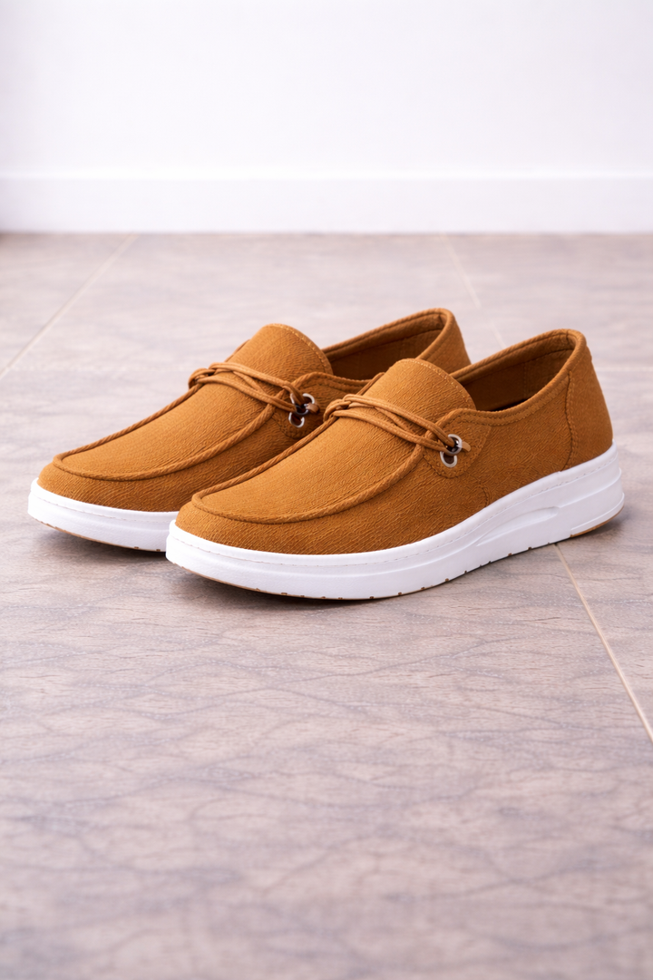 Damskie Mokasyny na Slip-On z Dekoracyjnym Paseczkiem