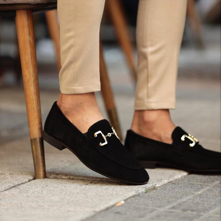 Męskie zamszowe loafersy z klamrą Horsebit eleganckie buty wsuwane