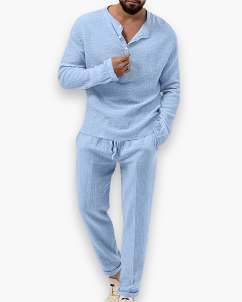 Męski zestaw smart casual składający się z dwóch części, lekki i przewiewny, wygodny letni top i spodnie