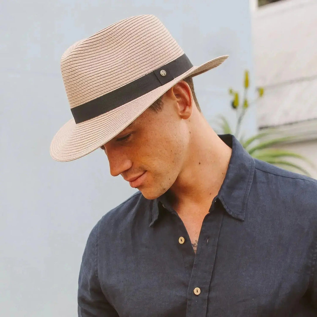 Męski Klasyczny Kapelusz Fedora z Ochroną UV i Regulowanym Rozmiarem