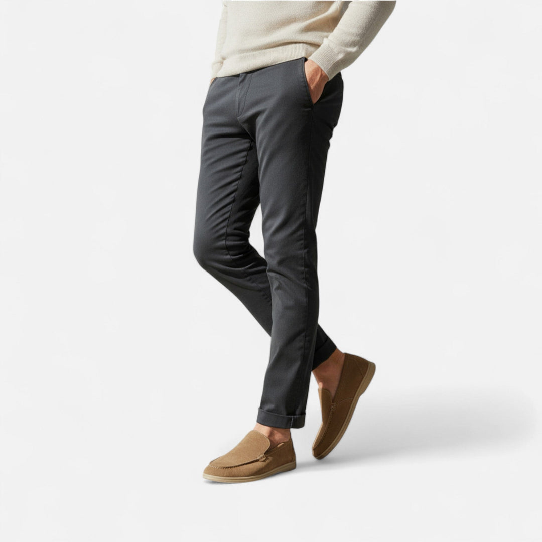 Valmonti | Męskie zamszowe loafersy w stylu old money