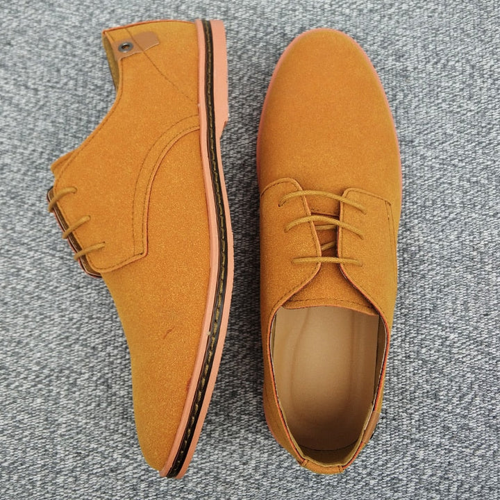 Męskie buty Derby w zamszowym stylu – eleganckie sznurowane obuwie do biura i na weekend