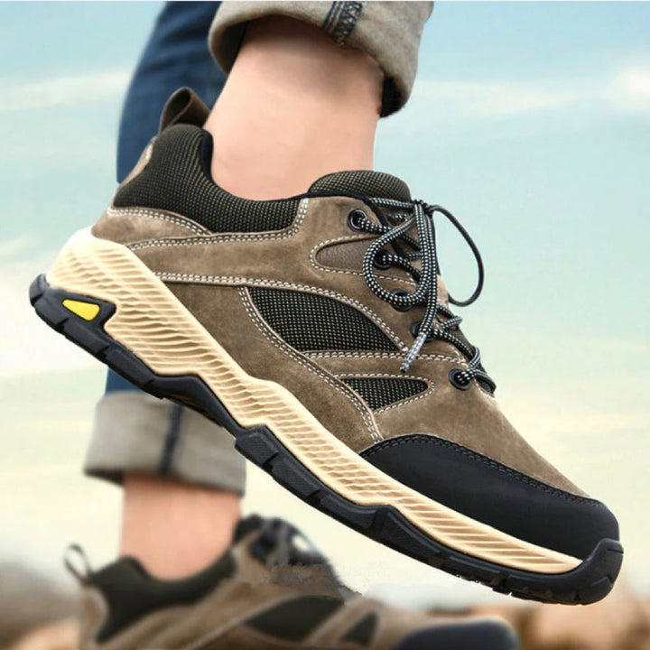 Męskie buty do chodzenia na zewnątrz z wzmocnioną przyczepnością