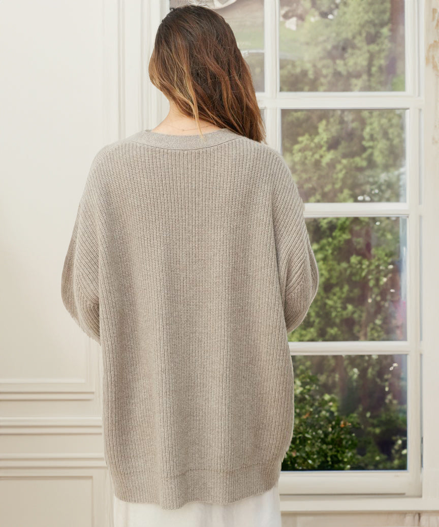 Damski Oversized Sweter Kardigan – Miękka Warstwa Z Guzikami na Przodzie na Biuro i Relaksujące Dni