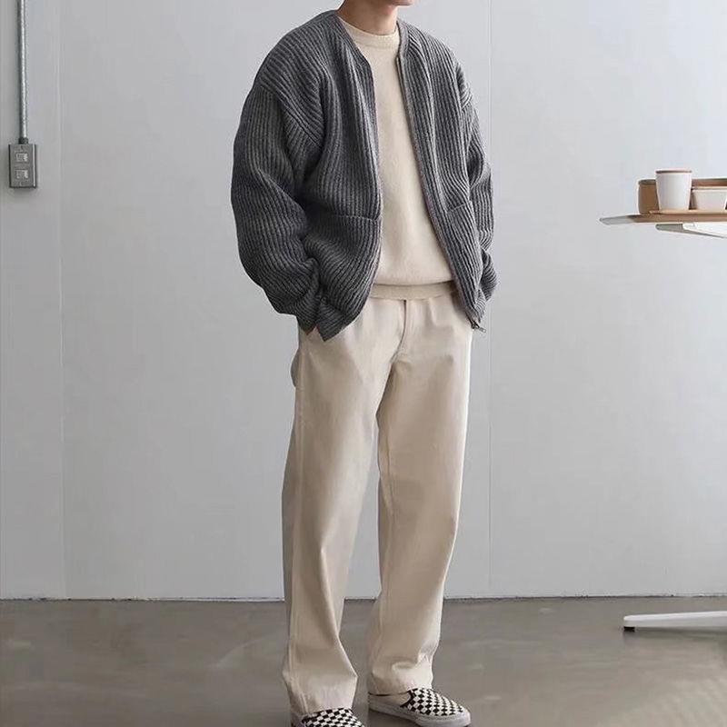 Męski sweter z wysokim kołnierzem – Ciepły, komfortowy, stylowy, casualowy, elegancki pulower