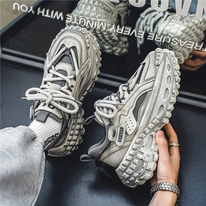 Męskie sneakersy z warstwowym panelem i grubą podeszwą