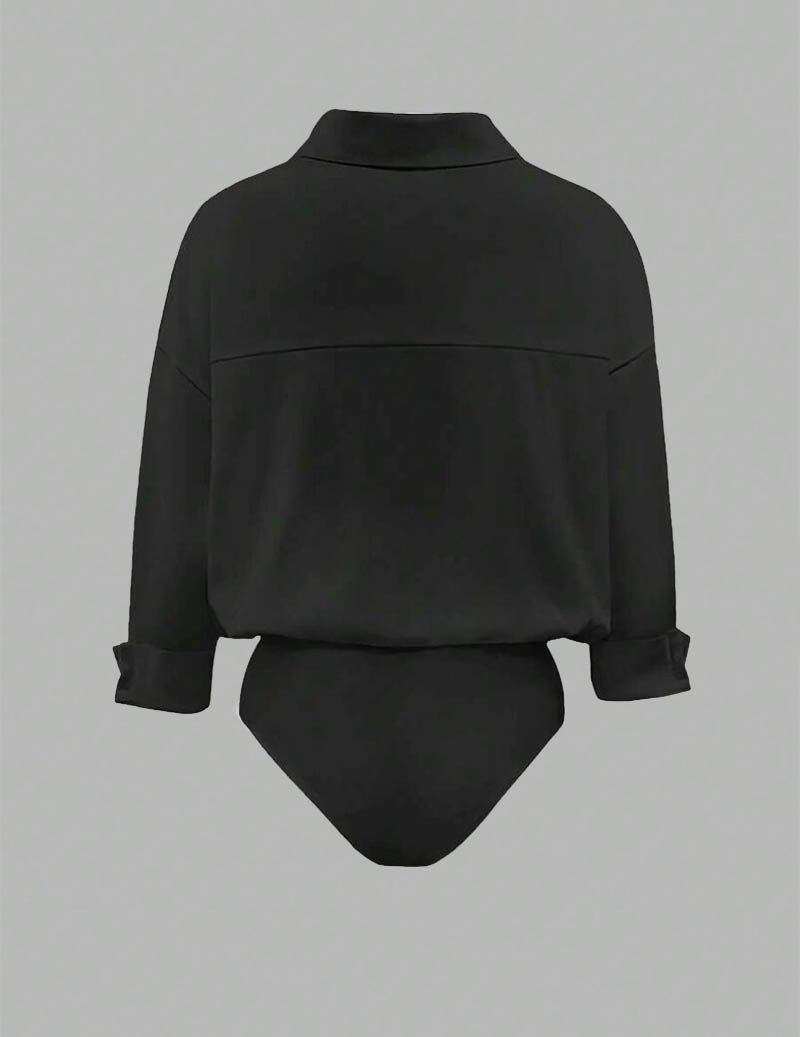 Damski bodysuit z kołnierzykiem i drapowanymi długimi rękawami