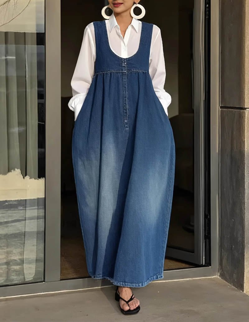 Damska sukienka maxi z denimu na guziki z kieszeniami