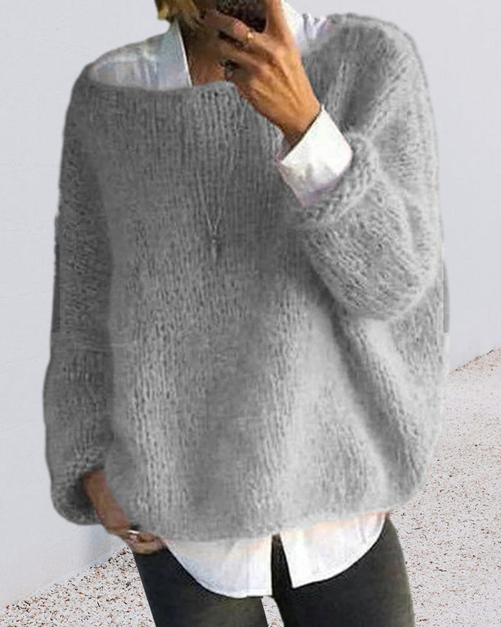 Damski sweter bez ramiączek – miękki, puszysty, wygodny, codzienny jumper