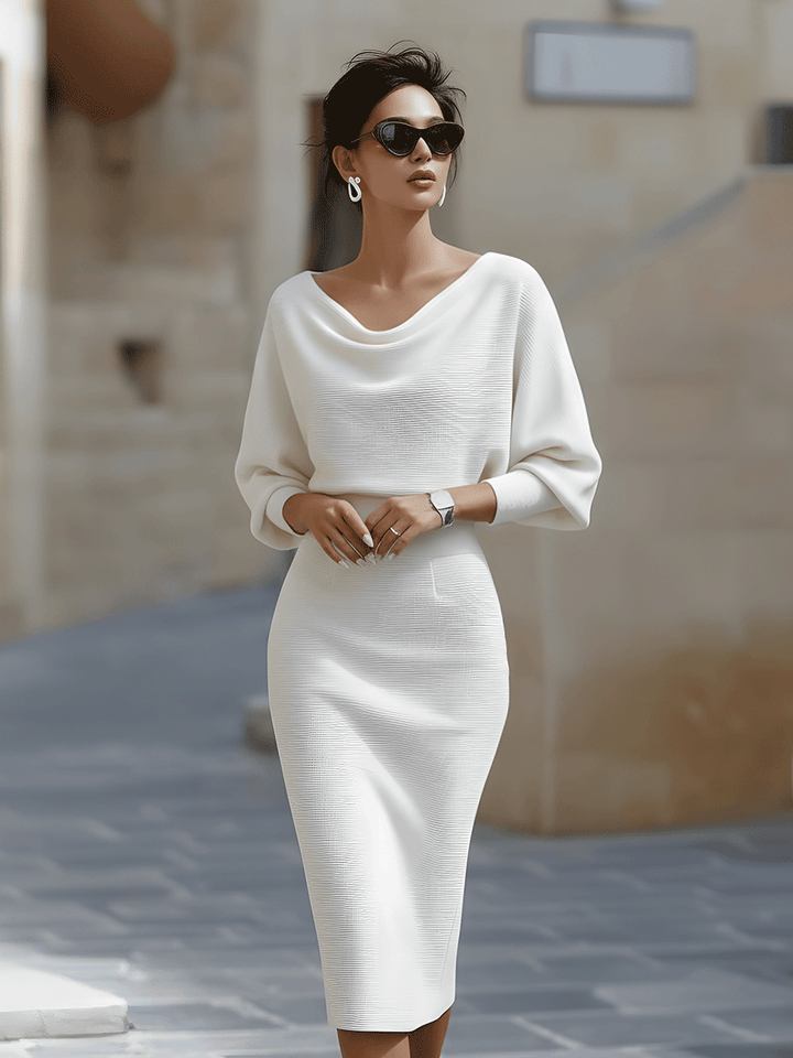 Sukienka Midi Bodycon dla Kobiet – Styl z Drapowanym Dekoltem i Rękawami Nietoperzowymi na Eleganckie Wydarzenia
