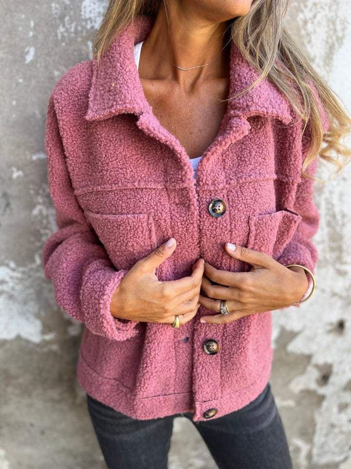 Kurtka Teddy Fleece dla Kobiet – Luźna Kurtka na Zimę z Guzikami i Miękką Podszewką