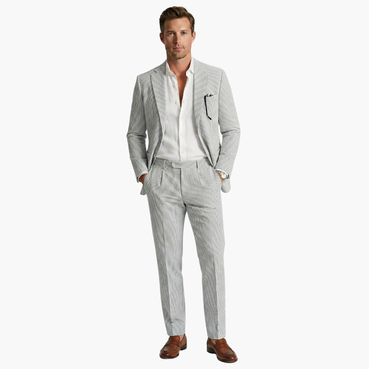 Męski garnitur w paski slim fit w dwóch częściach