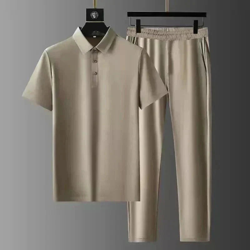 Zestaw Męskiej Koszulki Polo i Spodni – Luźny Smart Casual Outfit na Podróż