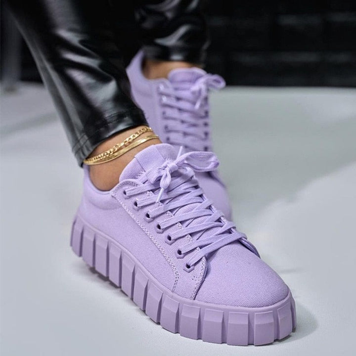 Damskie Sneakersy Niskie – Wygodne, Amortyzowane Trampki na Co Dzień