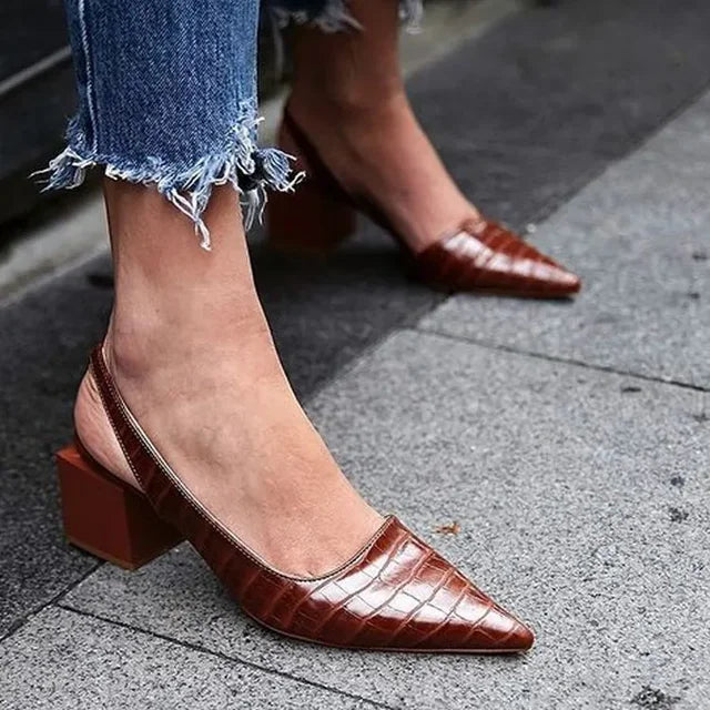Damskie Szpilki Slingback z Pointed Toe i Krokodylim Wzorem