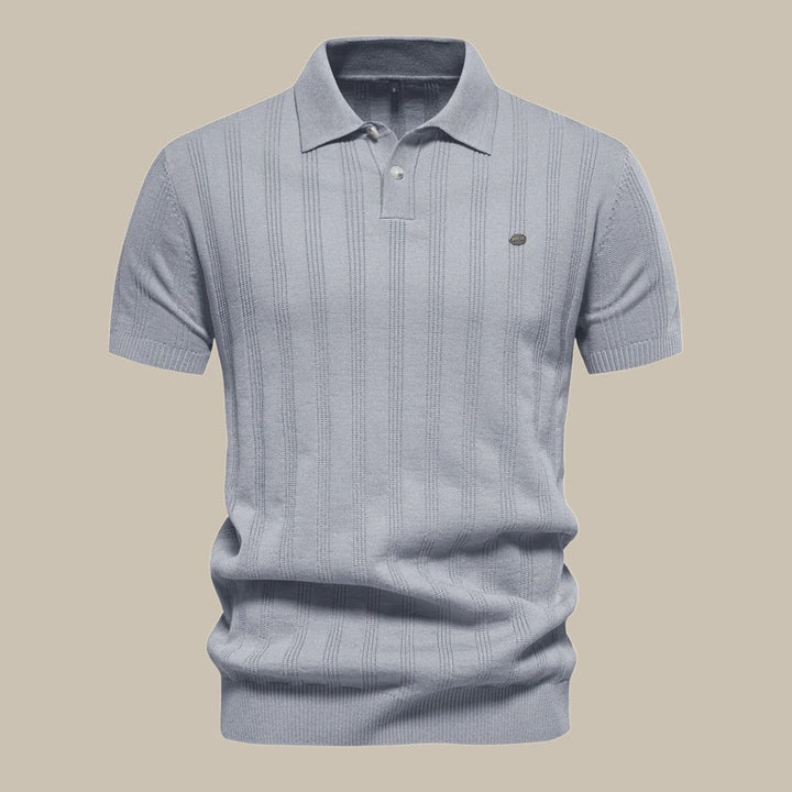 Męska teksturowana koszulka polo – krótki rękaw, elegancki casualowy top na letnie miejskie wyjścia
